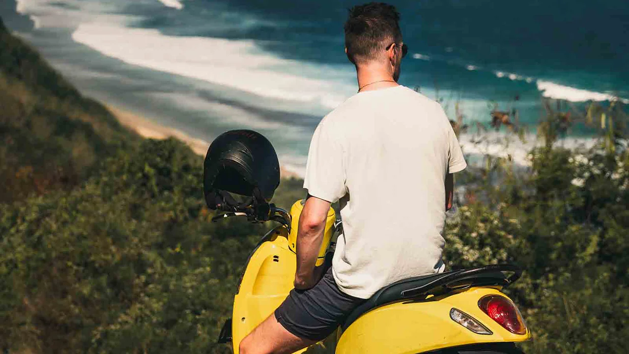 perjalanan bali dengan motor